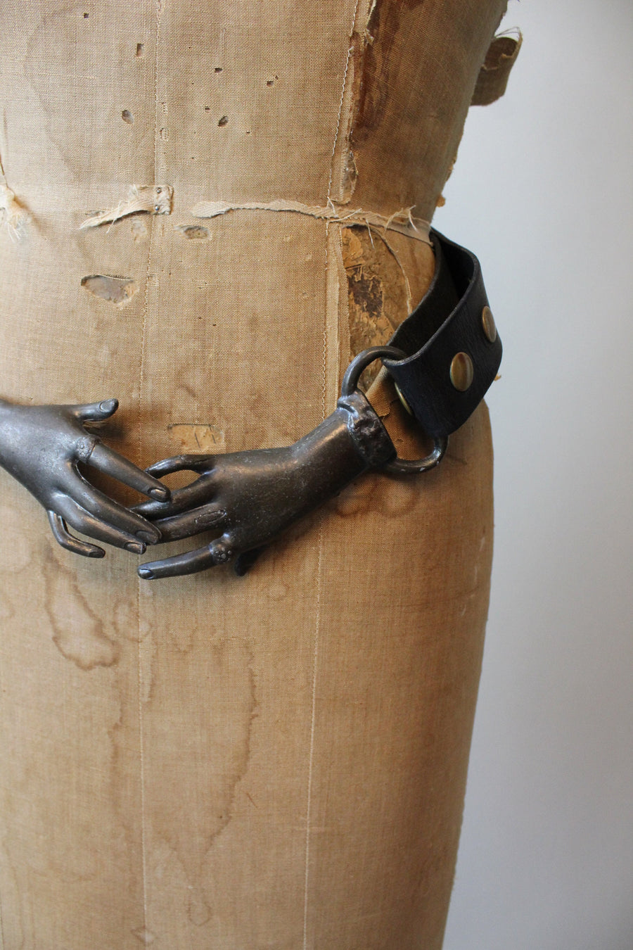 1970s SURREALIST black bronze CLASPED HANDS belt | new fall winter