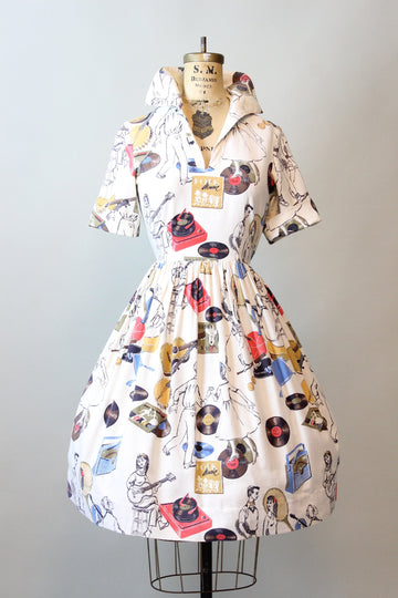 1950s TEEN record guitar novelty print dress xs | new spring summer