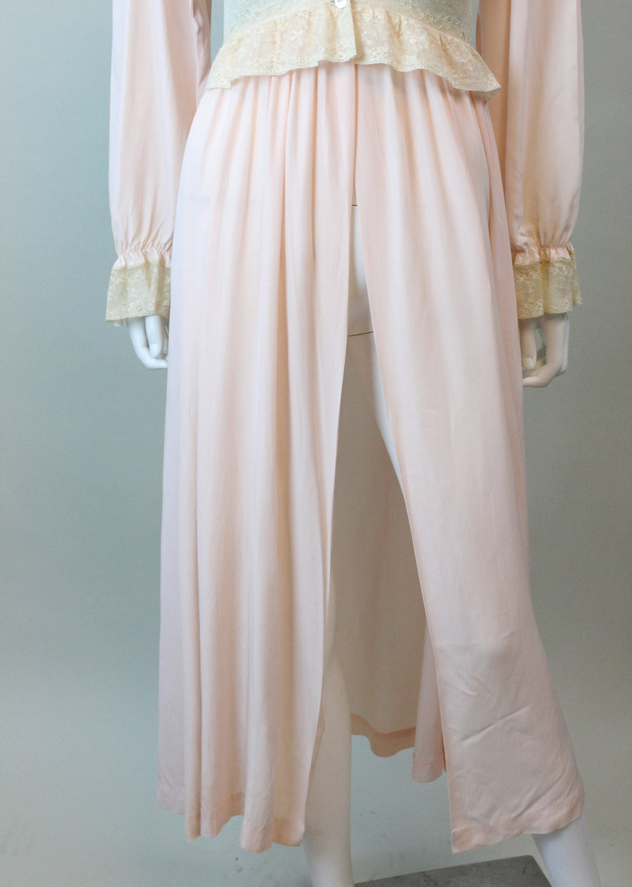 1940s DAPHNE PEACH rayon lace robe xs | new spring summer