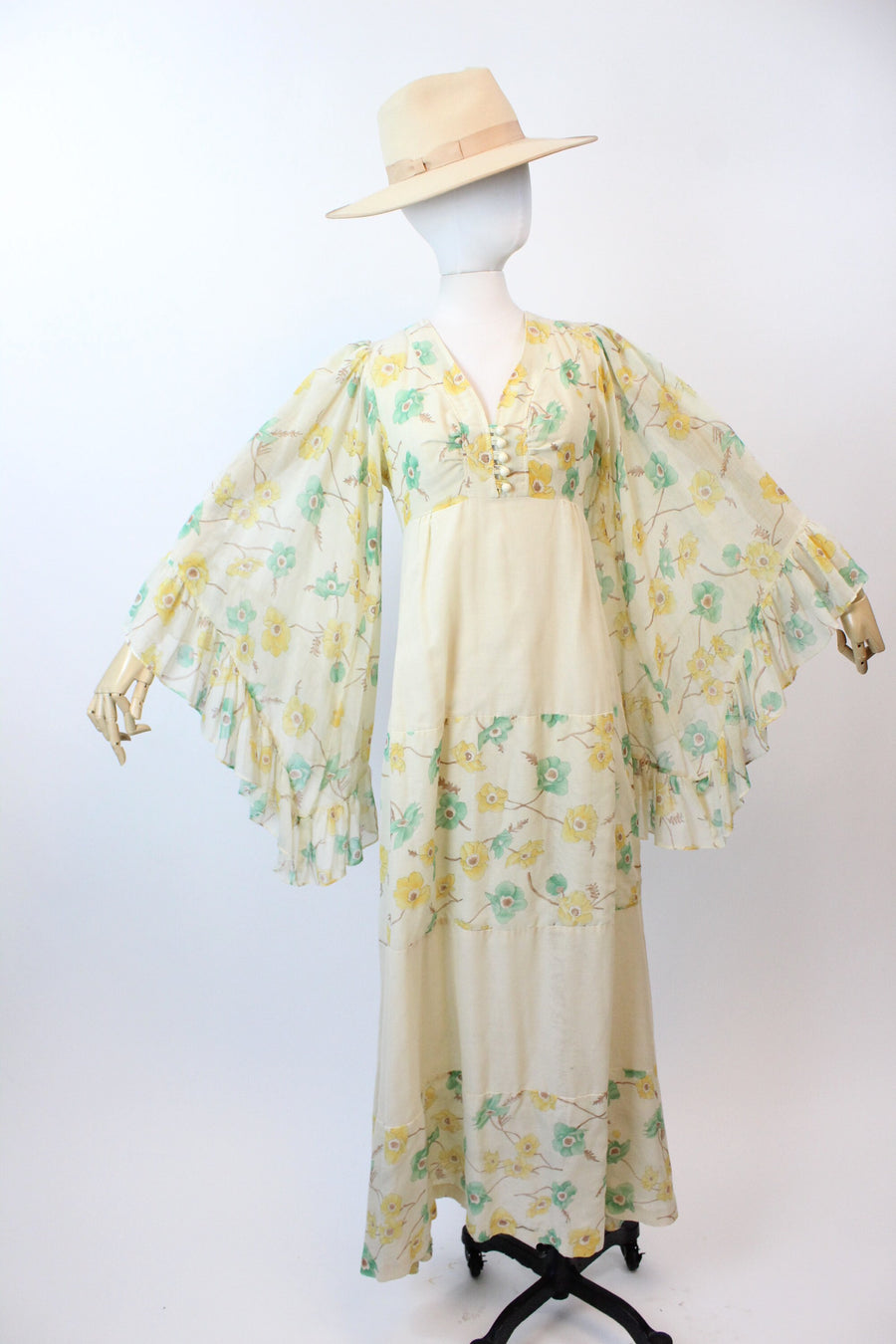 1970s DOGWOOD print DRIPPY sleeves maxi dress xs | new spring summer