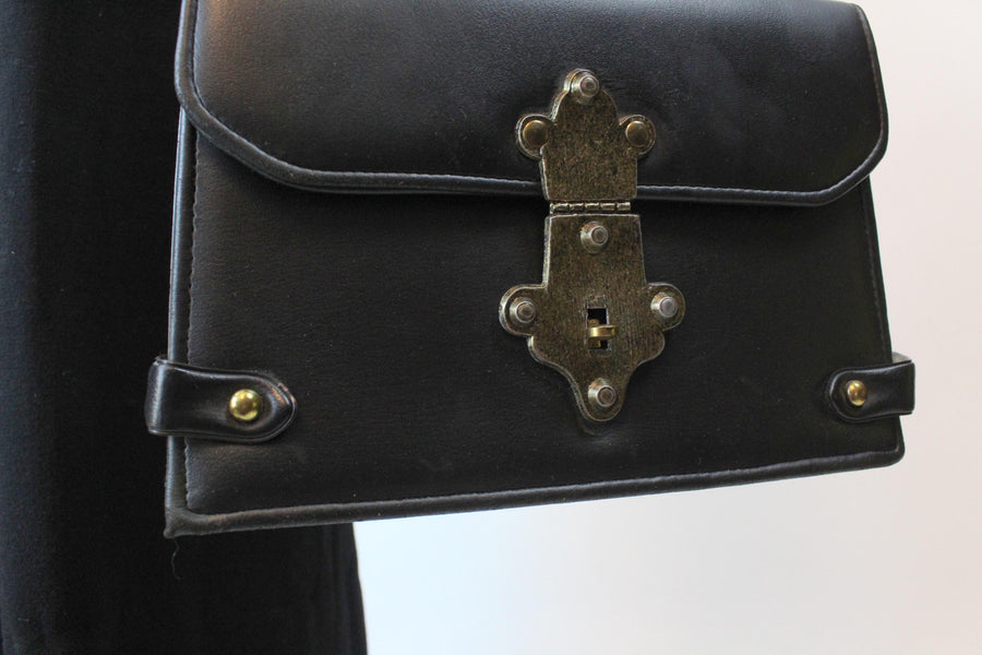 1960s TURNLOCK escutcheon handbag PURSE | new fall winter