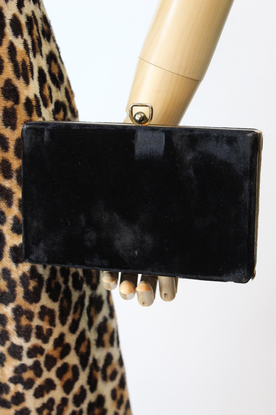 1950s VELVET box clutch | new fall winter