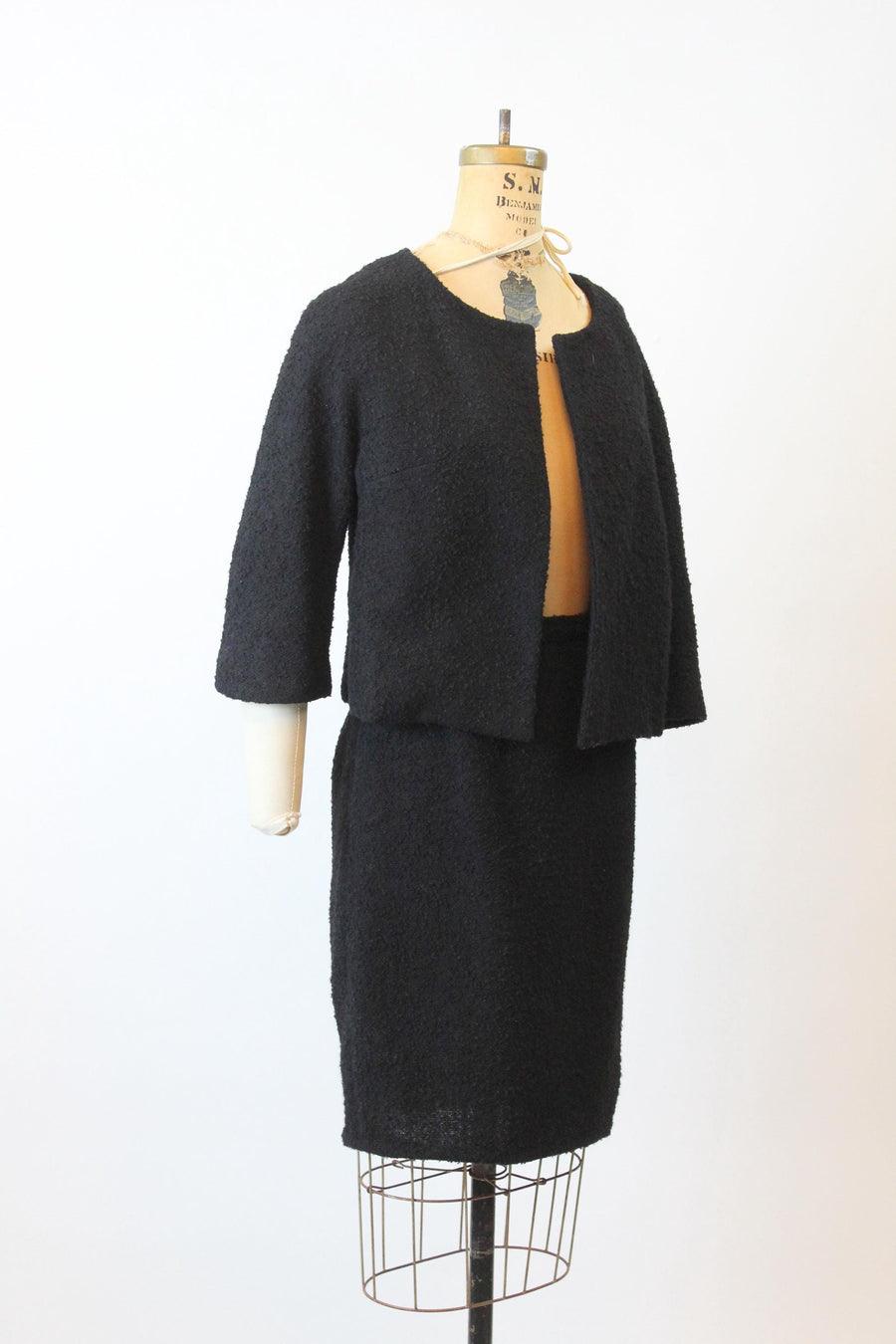 1960s LILLI ANN boucle suit small | new fall winter