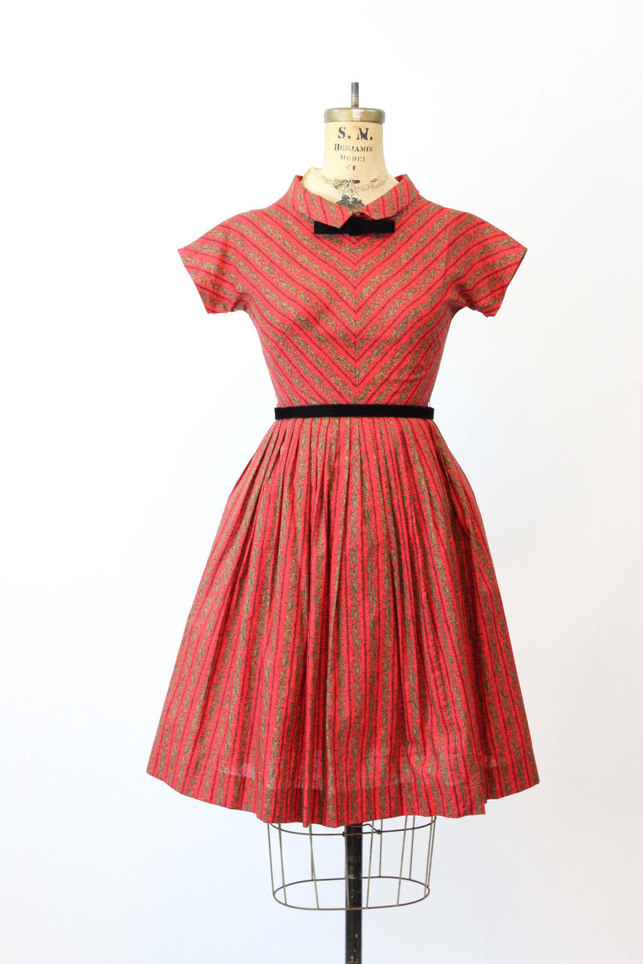 1950s TOMMY CAROL cotton floral dress xxs | new fall winter