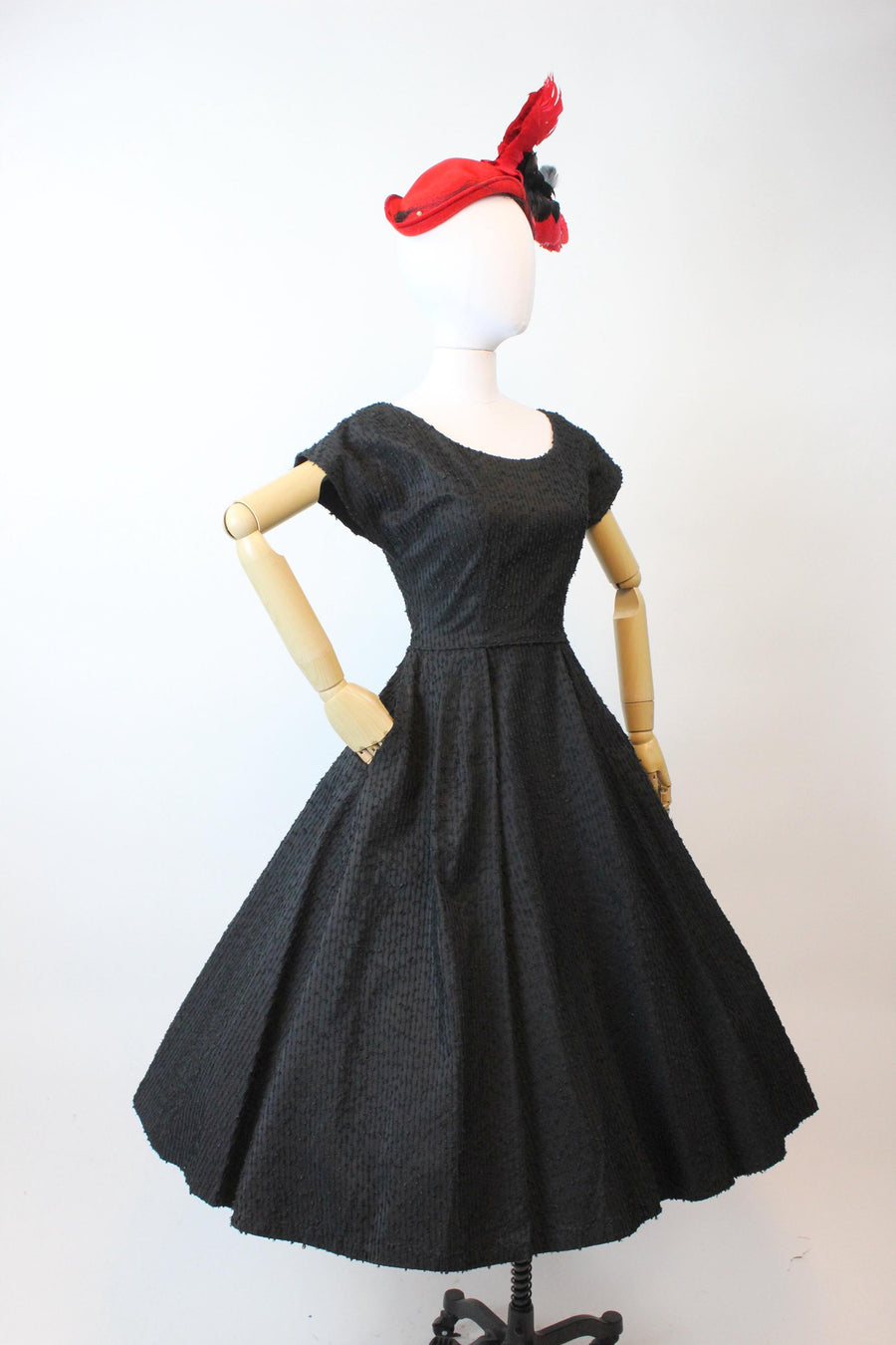 1950s CAMPUS LANE FRINGED eyelash full skirt dress xs | new fall winter