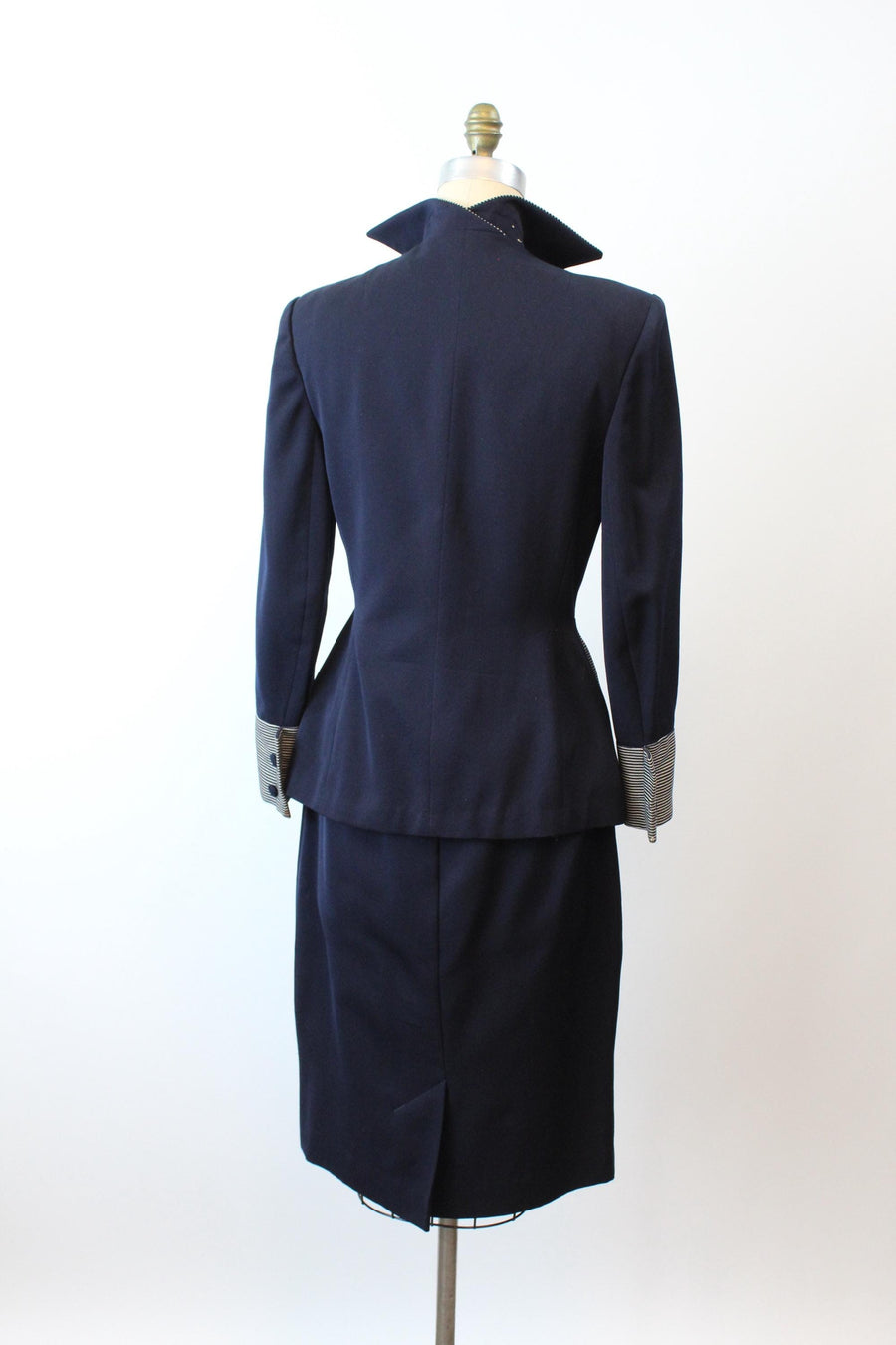 1950s 1951 documented LILLI ANN mitered SUIT medium | new fall winter