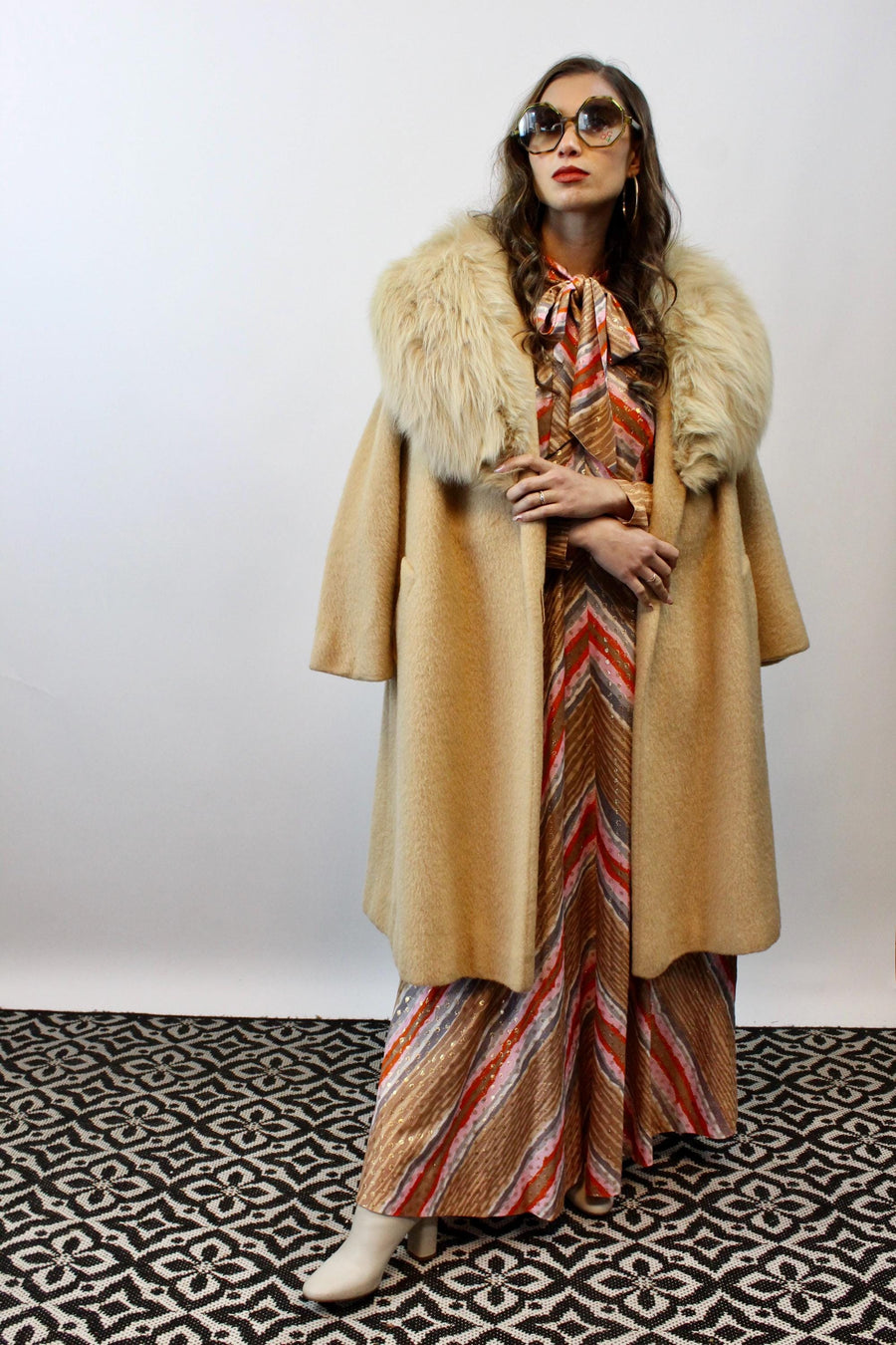 1960s 1966 documented CAMEL LILLI ANN fox fur mohair coat | new fall winter